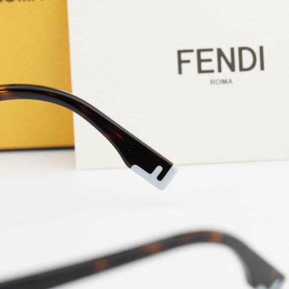 Fendi FE40164I 52A Rectangle Sunglasses - Havana\\Grey main image 7